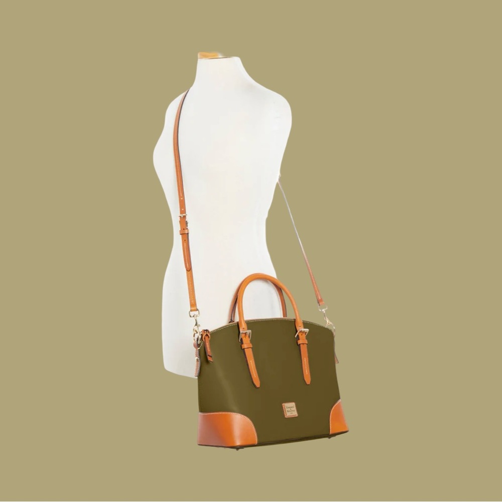 New with tags, Dooney and Bourke classic domed satchel